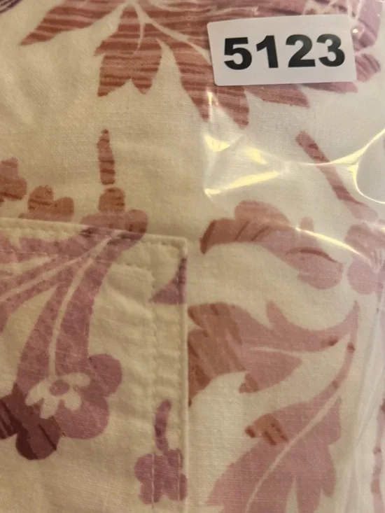 Anthropologie Pilcro Linen Printed Beach Cargo Pants - Picture 7 of 7